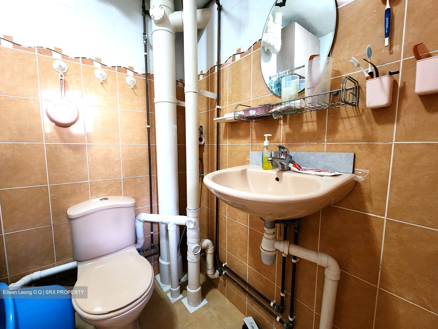 Blk 323 Jurong East Street 31 (Jurong East), HDB Executive #421721201
